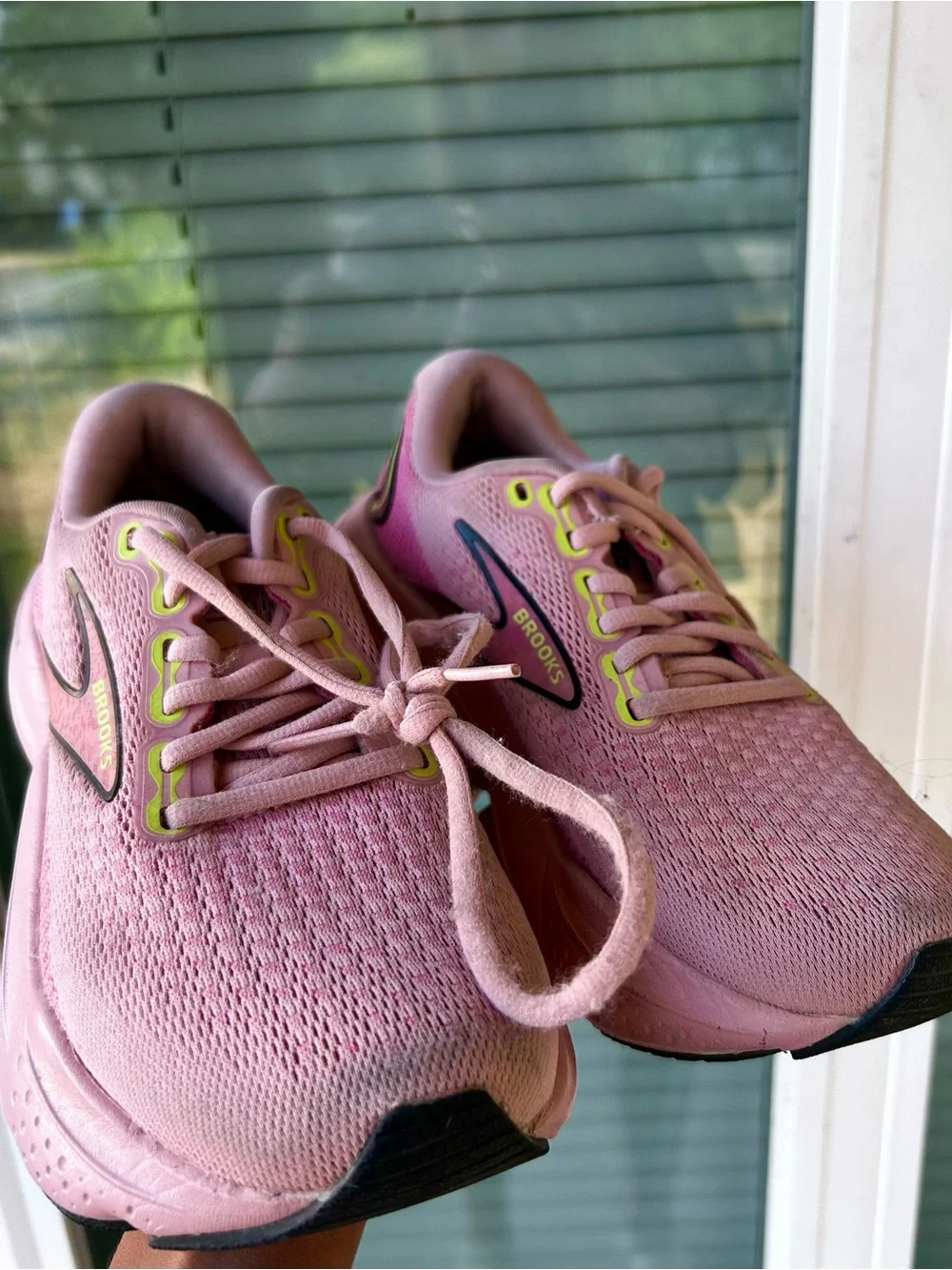 Brooks lightweight breathable